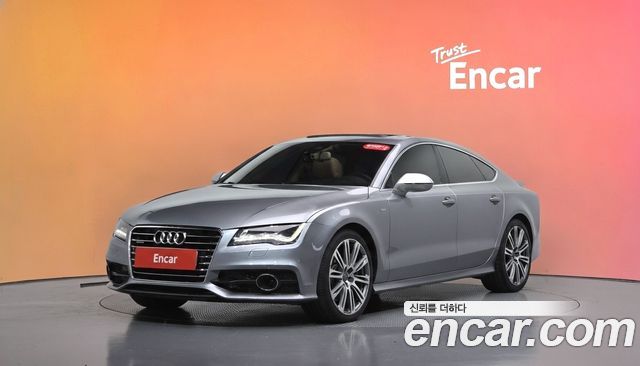 Audi A7 2013 — photo 1