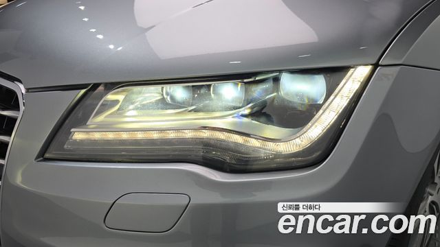 Audi A7 2013 — photo 8