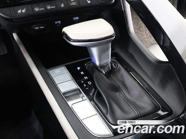Hyundai AVANTE 2021 — photo 8