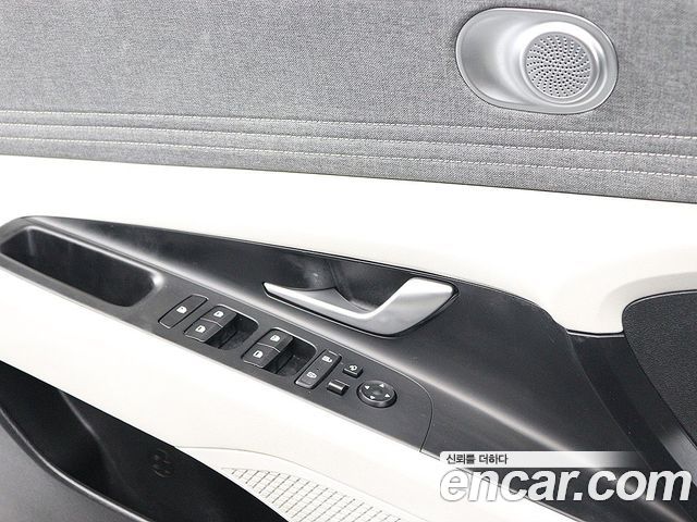 Hyundai AVANTE 2021 — photo 12