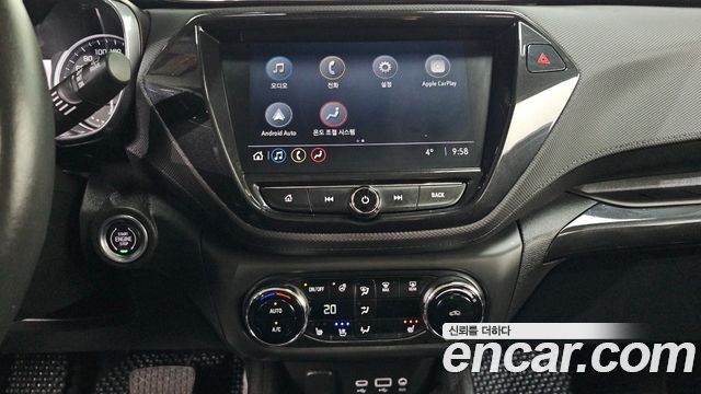 Chevrolet Korea Trailblazer 2021 — photo 14