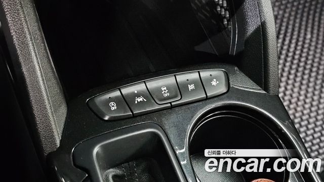 Chevrolet Korea Trailblazer 2021 — photo 17