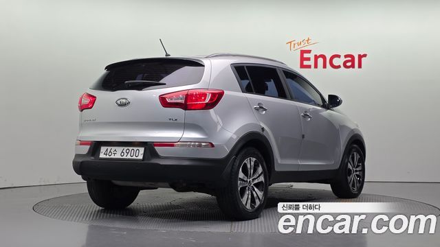 Kia Sportage 2012 — photo 2