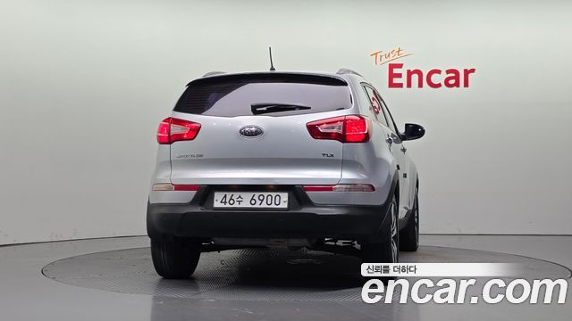 Kia Sportage 2012 — photo 4