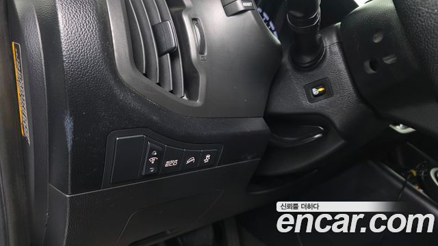 Kia Sportage 2012 — photo 12