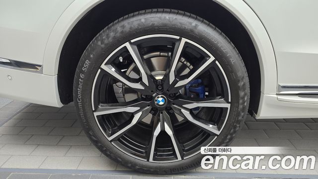 BMW X7 2021 — photo 5