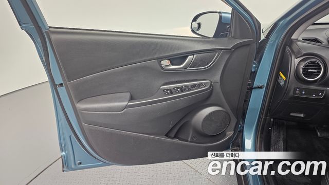 Hyundai Kona 2018 — photo 14