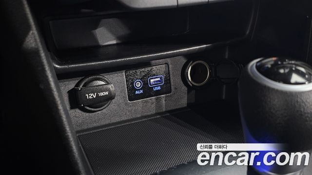 Hyundai Kona 2018 — photo 33