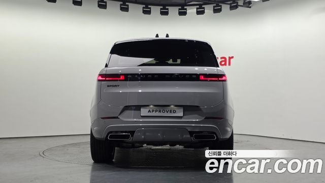 Land Rover Range Rover Sport 2026 — photo 6