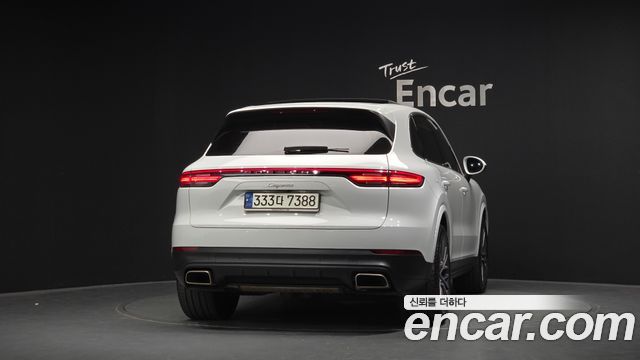 Porsche Cayenne 2021 — photo 4