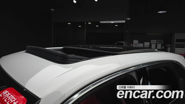 Porsche Cayenne 2021 — photo 29
