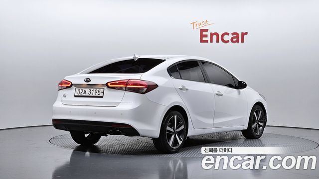 Kia K3 2018 — photo 2