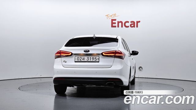 Kia K3 2018 — photo 4