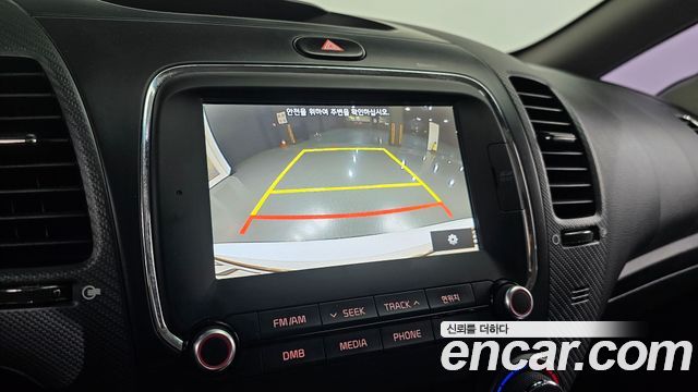 Kia K3 2018 — photo 21