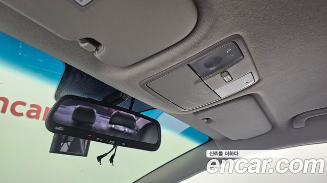 Kia K3 2018 — photo 24