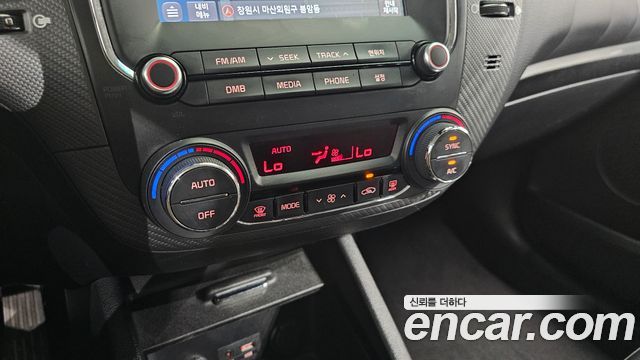 Kia K3 2018 — photo 25