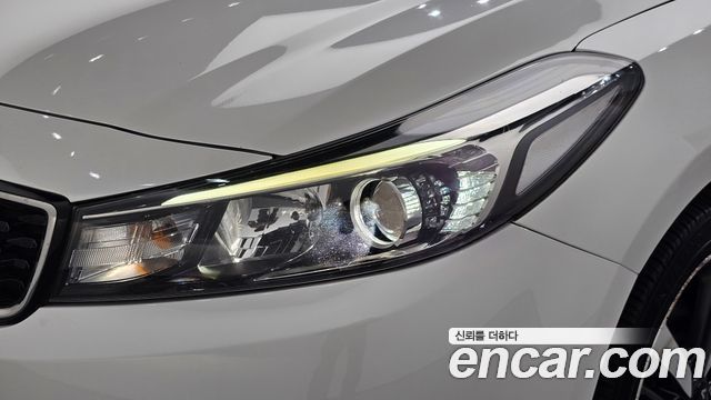Kia K3 2018 — photo 8