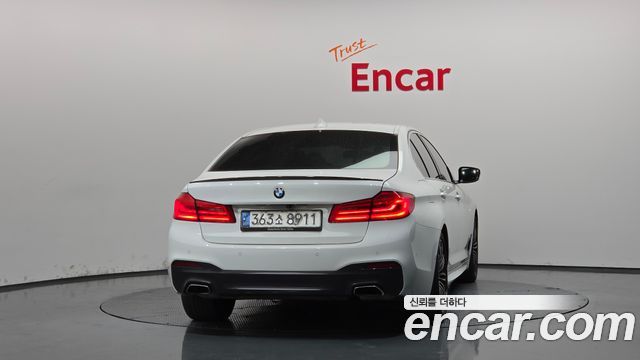 BMW 5-Series 2019 — photo 4