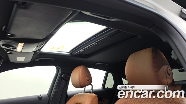 Mercedes-Benz GLC-Class 2021 — photo 25