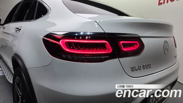 Mercedes-Benz GLC-Class 2021 — photo 9