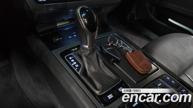 Hyundai Genesis 2016 — photo 12