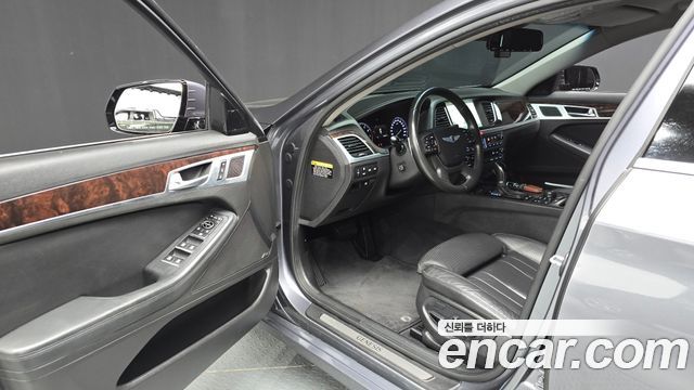 Hyundai Genesis 2016 — photo 13
