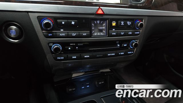 Hyundai Genesis 2016 — photo 33