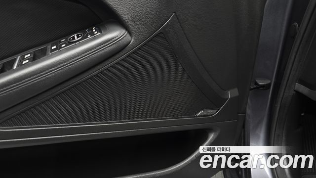 Hyundai Genesis 2016 — photo 34