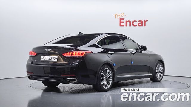 Genesis G80 2018 — photo 2