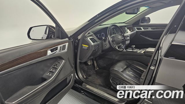 Genesis G80 2018 — photo 13