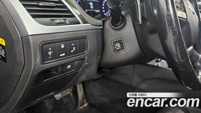Genesis G80 2018 — photo 23