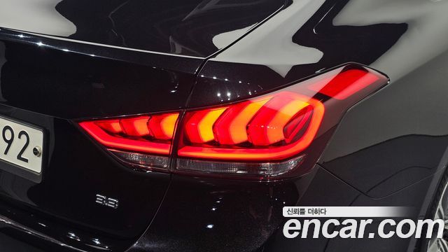 Genesis G80 2018 — photo 9
