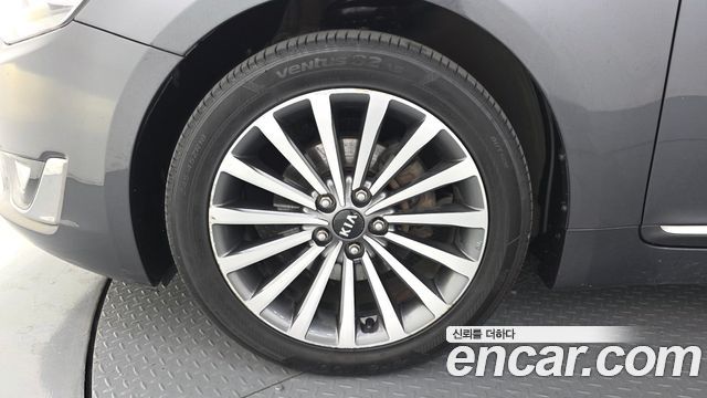 Kia K7 2014 — photo 5