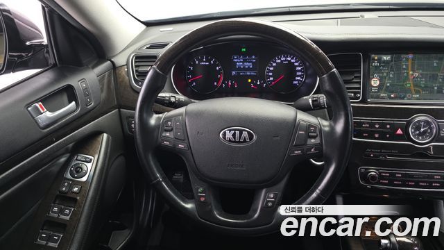 Kia K7 2014 — photo 13