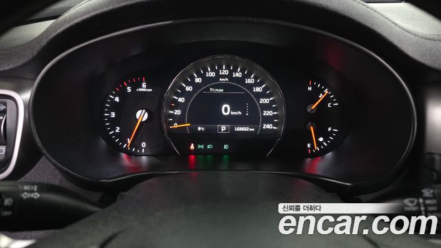 Kia Sorento 2016 — photo 8