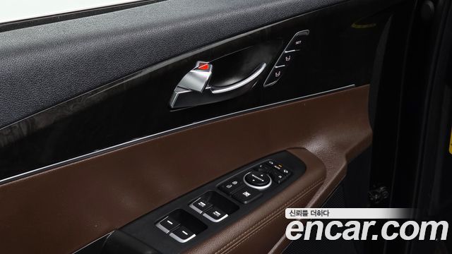 Kia Sorento 2016 — photo 16