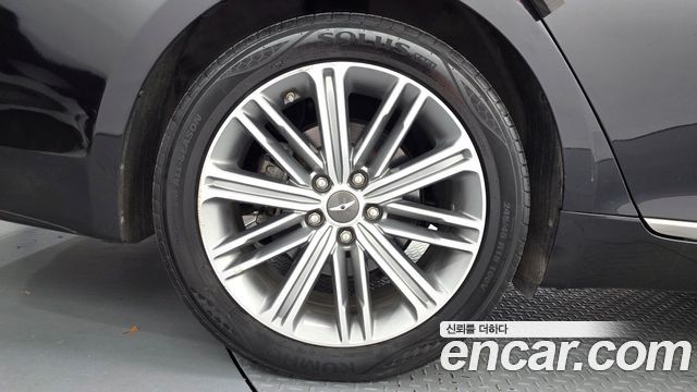 Genesis G80 2019 — photo 5