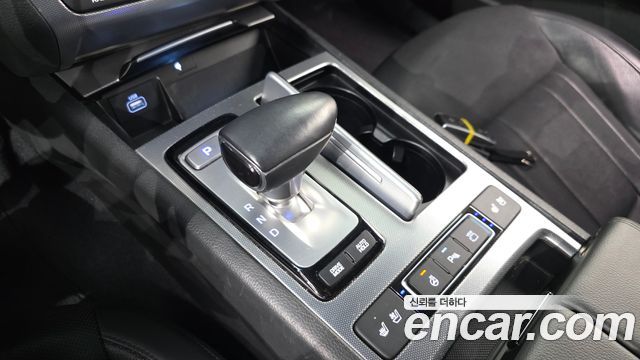 Genesis G80 2019 — photo 9