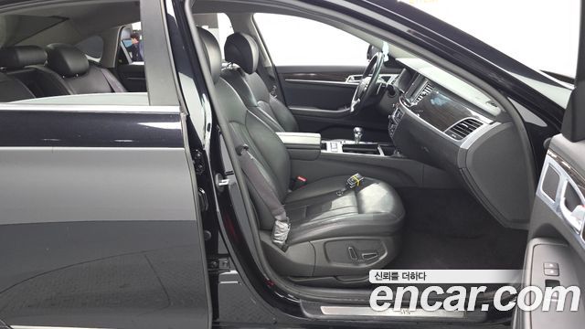 Genesis G80 2019 — photo 10