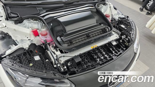 Mercedes-Benz EQE 2024 — photo 6