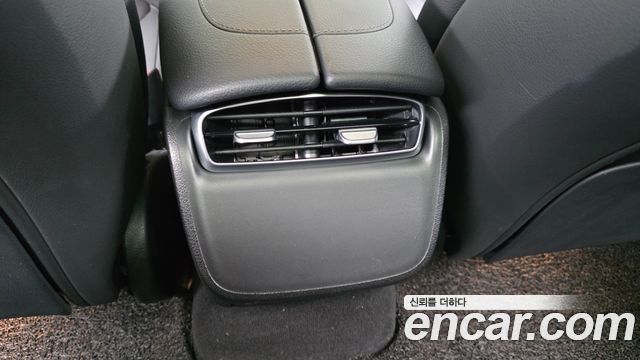 Mercedes-Benz EQE 2024 — photo 24