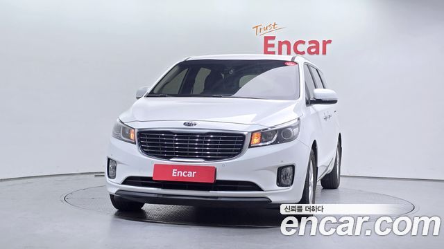Kia Canival 2016 — photo 3