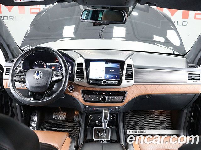 KG Mobility Rexton 2018 — photo 13