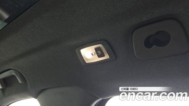 Volvo XC40 2019 — photo 33