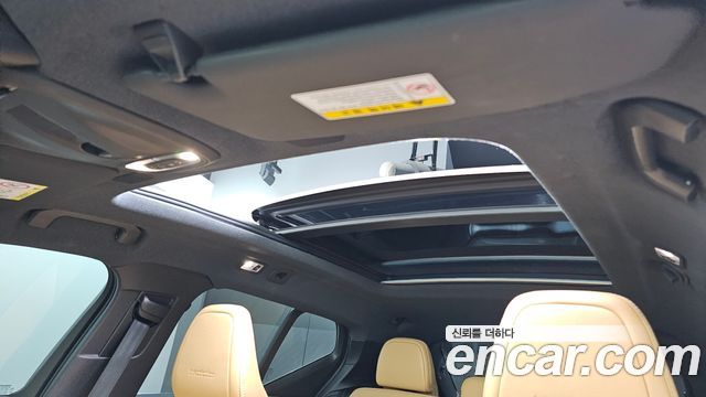 Volvo XC40 2019 — photo 34