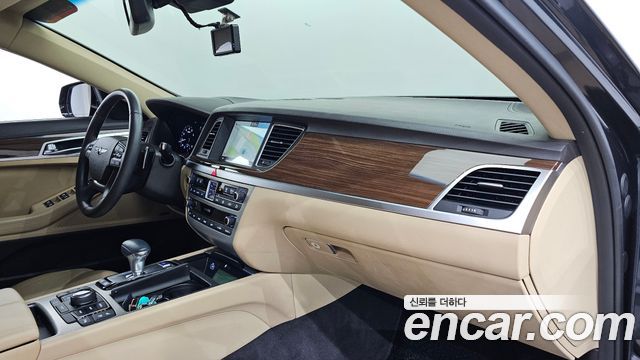 Genesis G80 2019 — photo 29