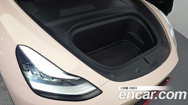 Tesla Model Y 2021 — photo 6