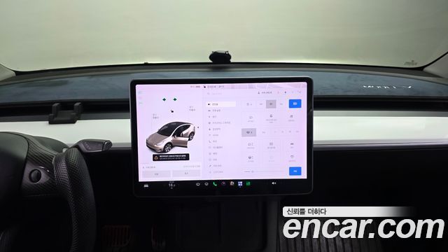 Tesla Model Y 2021 — photo 20