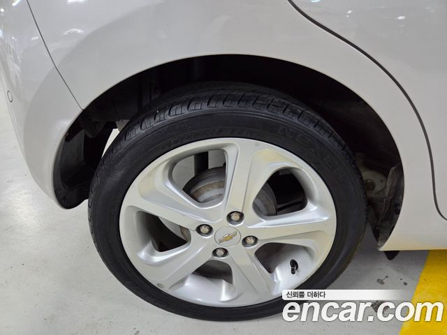 Chevrolet Korea Spark 2018 — photo 5