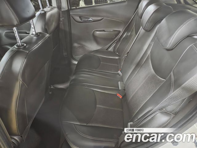 Chevrolet Korea Spark 2018 — photo 11